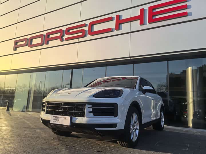 Фото 1 - Porsche Cayenne