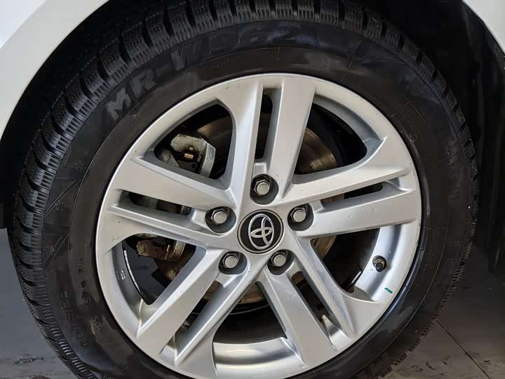 Фото 5 - Toyota Levin