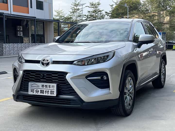 Фото 2 - Toyota Wildlander