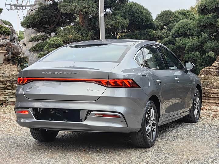 Фото 8 - BYD Qin Plus