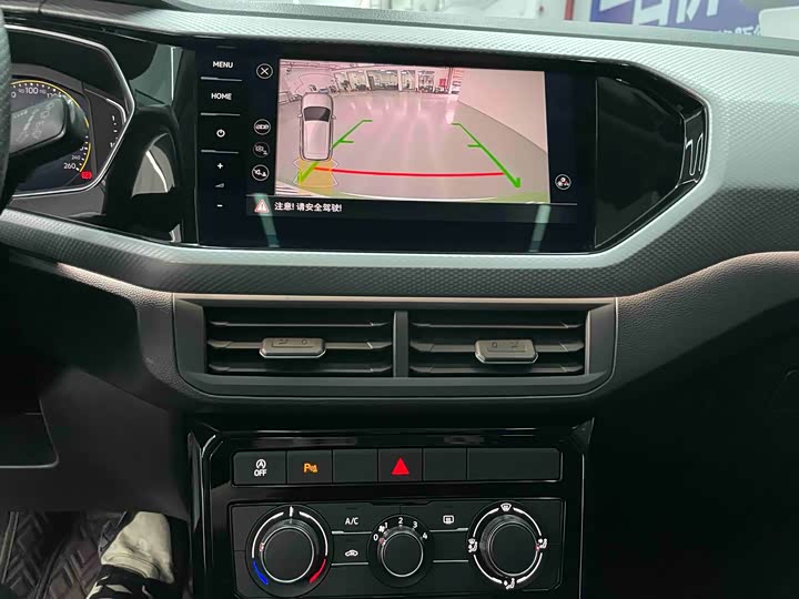 Фото 9 - Volkswagen Tacqua