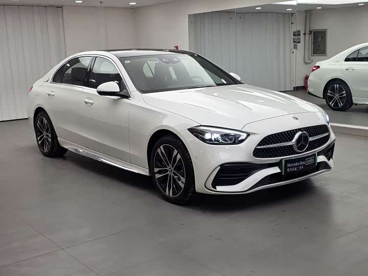 Фото 3 - Mercedes-Benz C-Class Hybrid