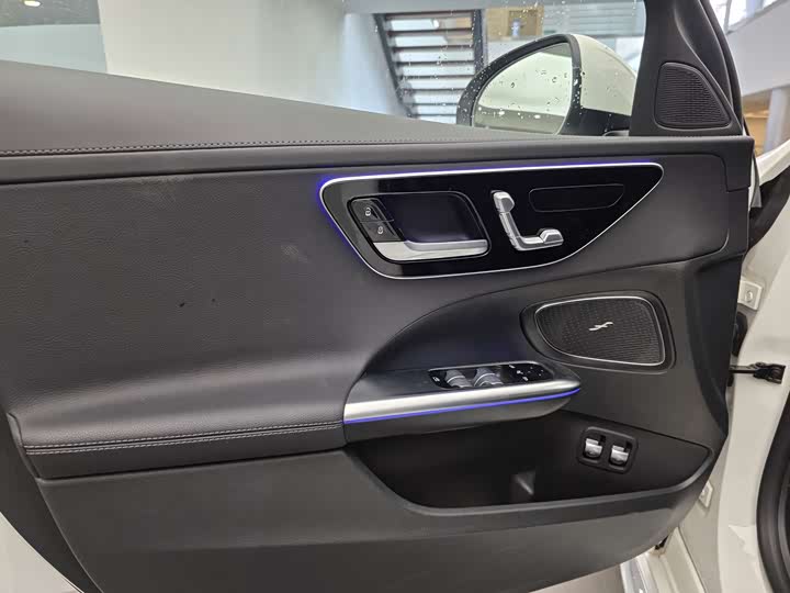 Фото 6 - Mercedes-Benz C-Class Hybrid