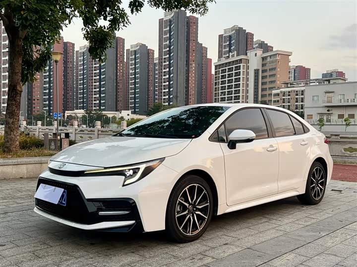 Фото 3 - Toyota Levin