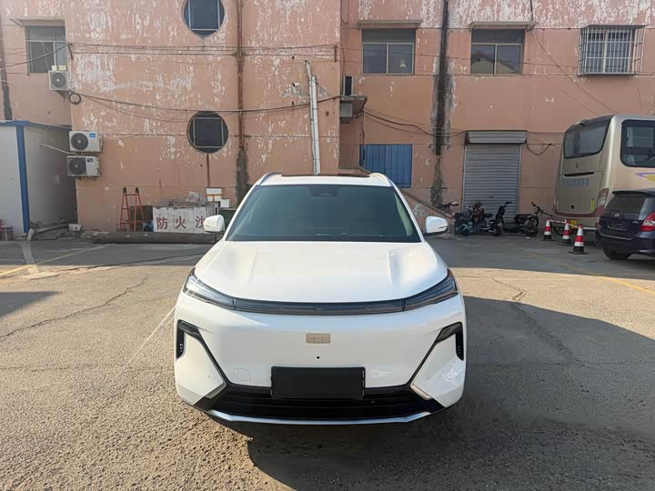 Фото 2 - Geely Galaxy Starship 7