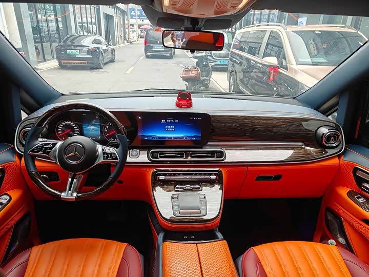 Фото 8 - Mercedes-Benz Vito