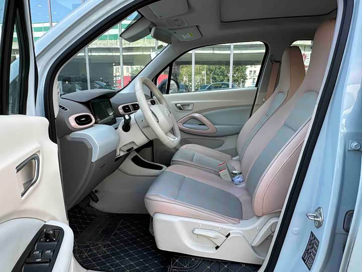 Фото 9 - Leapmotor T03