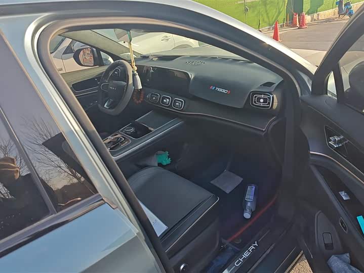 Фото 8 - Chery Tiggo 9