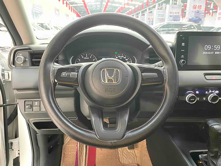 Фото 4 - Honda Vezel