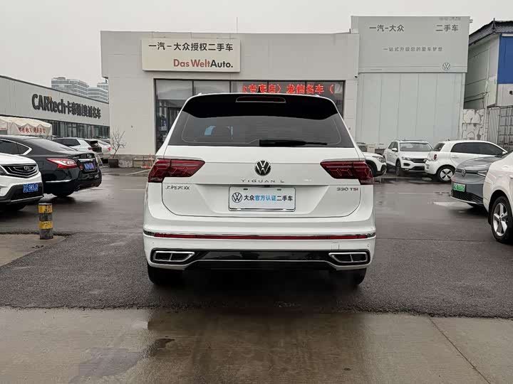 Фото 7 - Volkswagen Tiguan L Pro