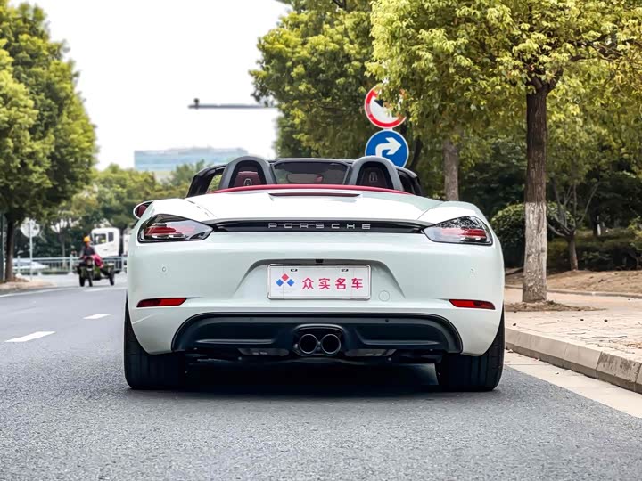 Фото 5 - Porsche 718