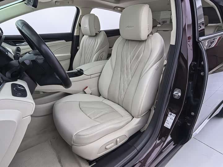 Фото 8 - Buick LaCrosse