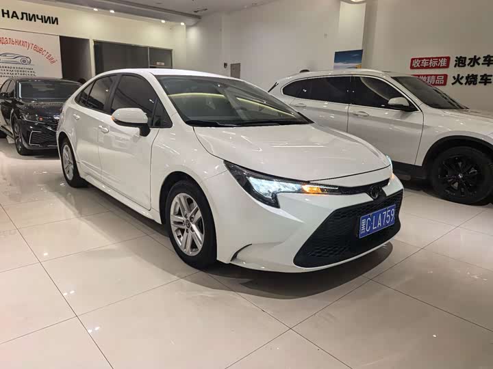 Фото 3 - Toyota Levin