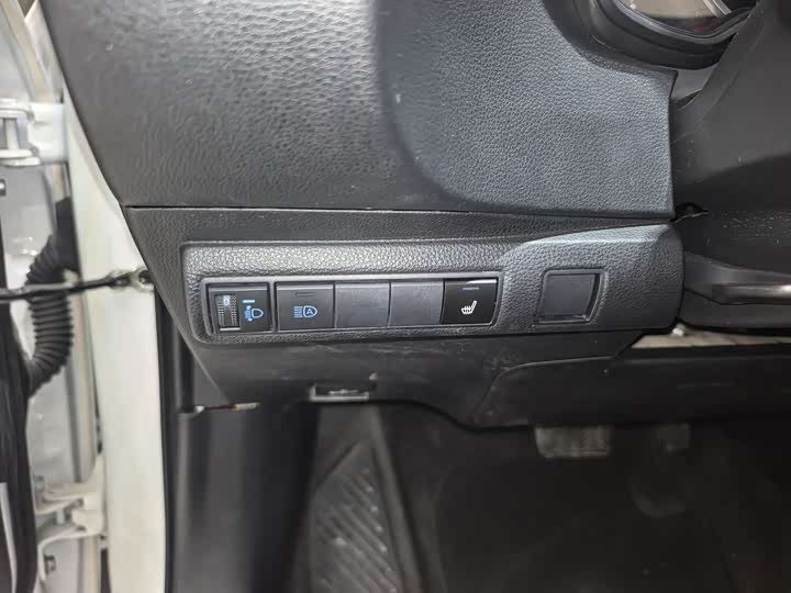 Фото 6 - Toyota Levin