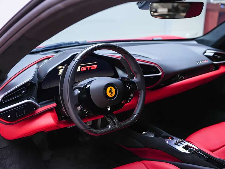 Фото 5 - Ferrari 296