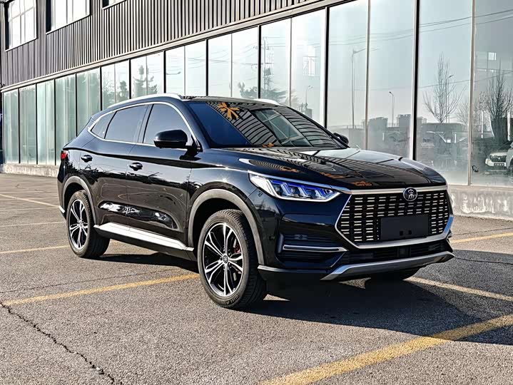 Фото 3 - BYD Song Plus