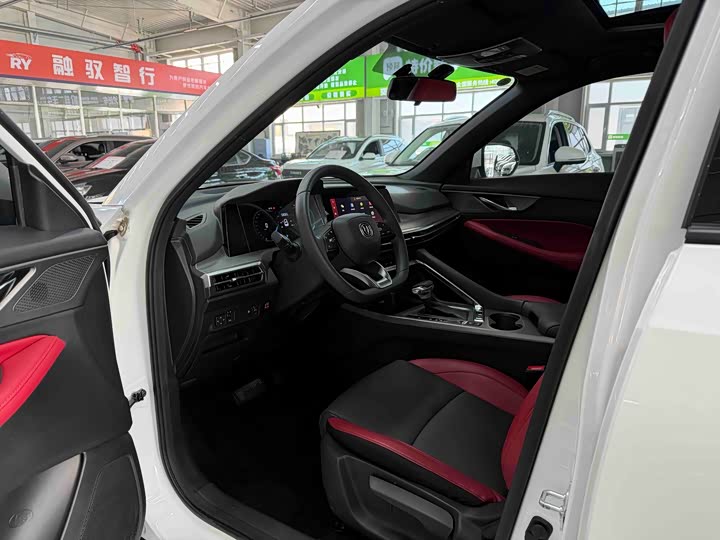 Фото 7 - Changan CS35 Plus