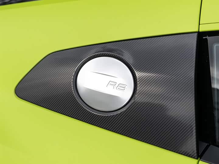 Фото 9 - Audi R8