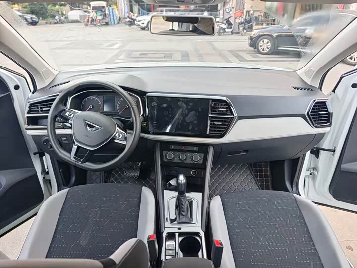 Фото 7 - Jetta VS5