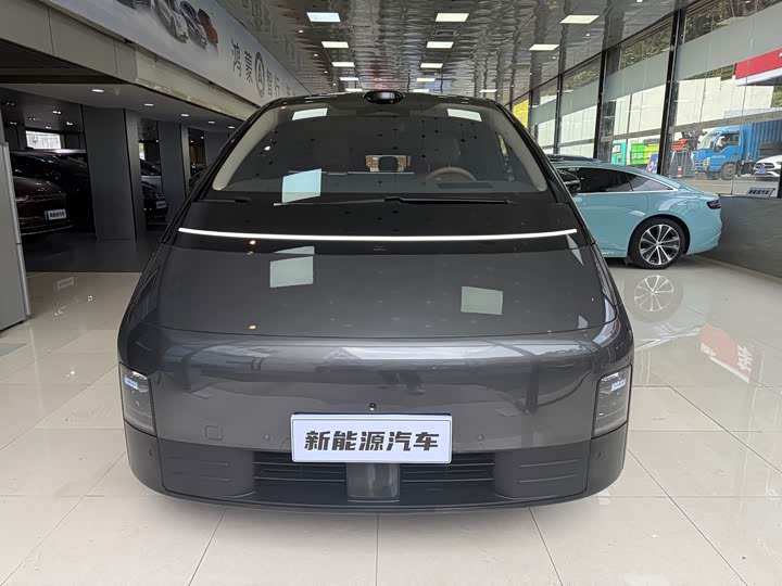 Фото 2 - LiXiang Mega