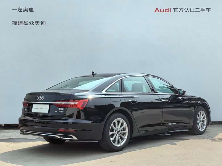 Фото 3 - Audi A6L