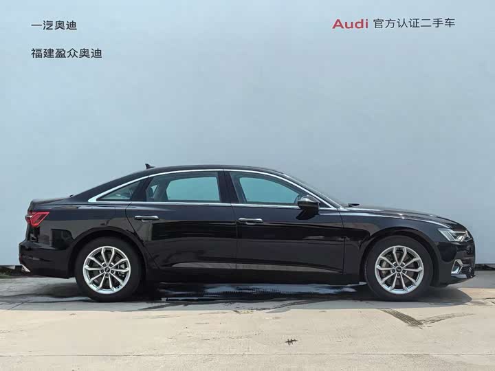 Фото 5 - Audi A6L
