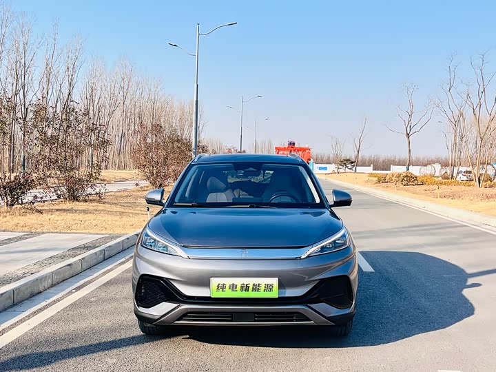 Фото 2 - BYD Yuan Plus