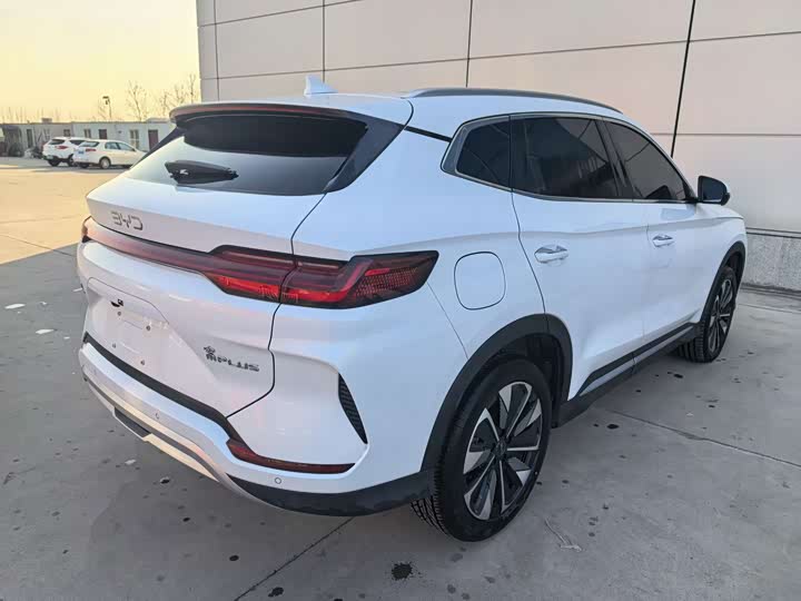 Фото 4 - BYD Song Plus Hybrid/EV