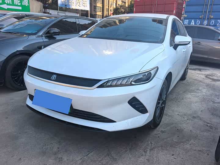 Фото 1 - BYD Qin Plus