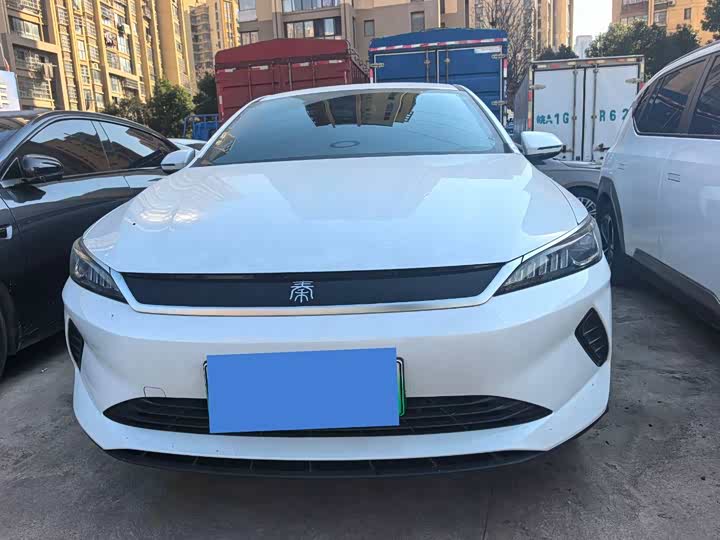 Фото 2 - BYD Qin Plus