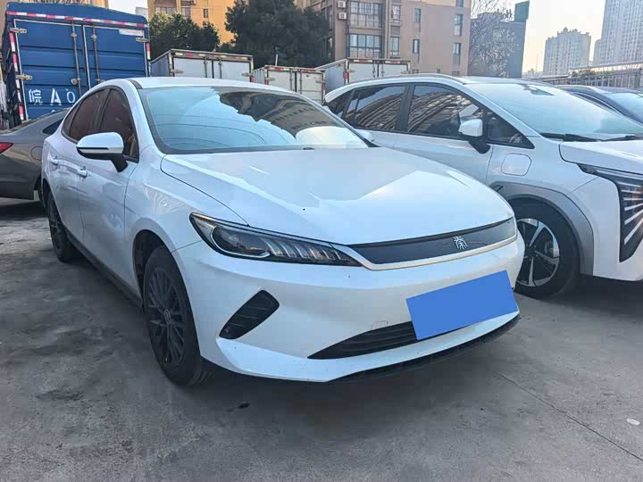 Фото 3 - BYD Qin Plus