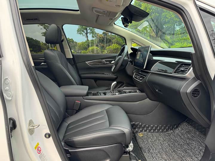 Фото 8 - BYD Song Max