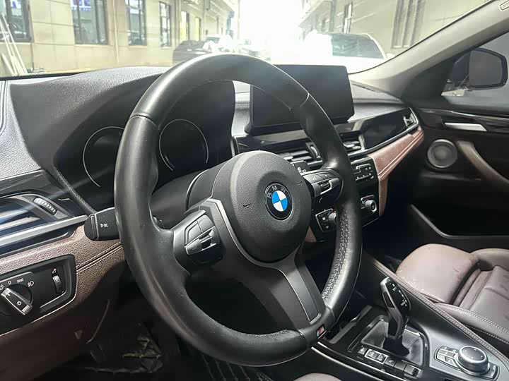 Фото 9 - BMW X2