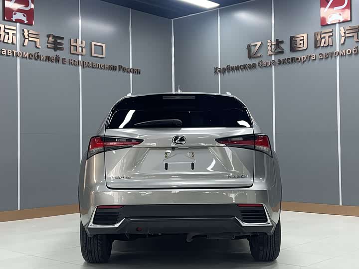 Фото 3 - Lexus NX