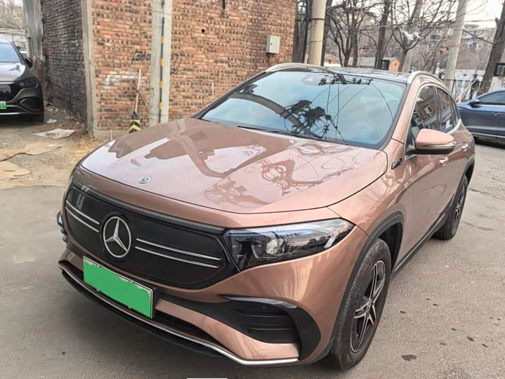 Фото 1 - Mercedes-Benz EQA