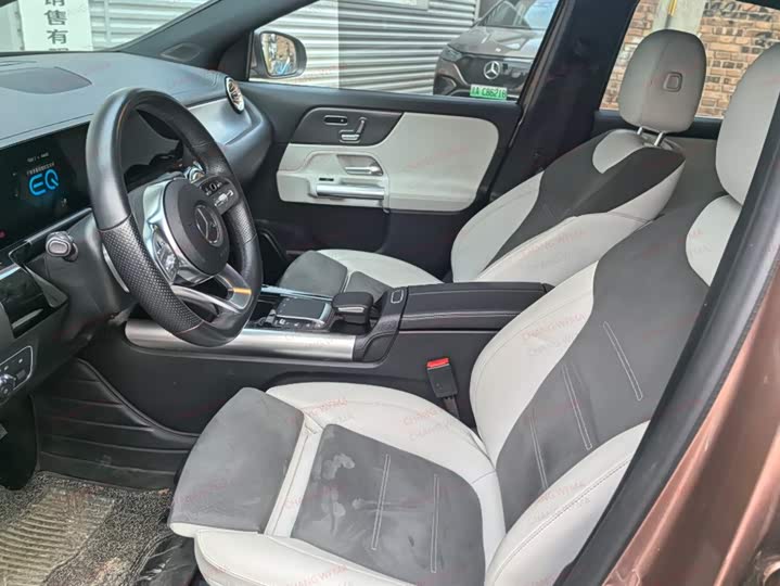 Фото 2 - Mercedes-Benz EQA