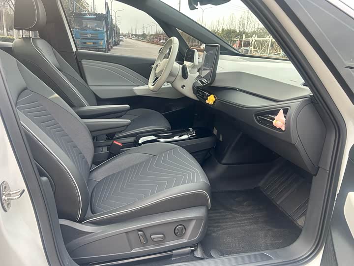 Фото 8 - Volkswagen ID.3