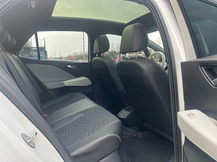 Фото 9 - Volkswagen ID.3