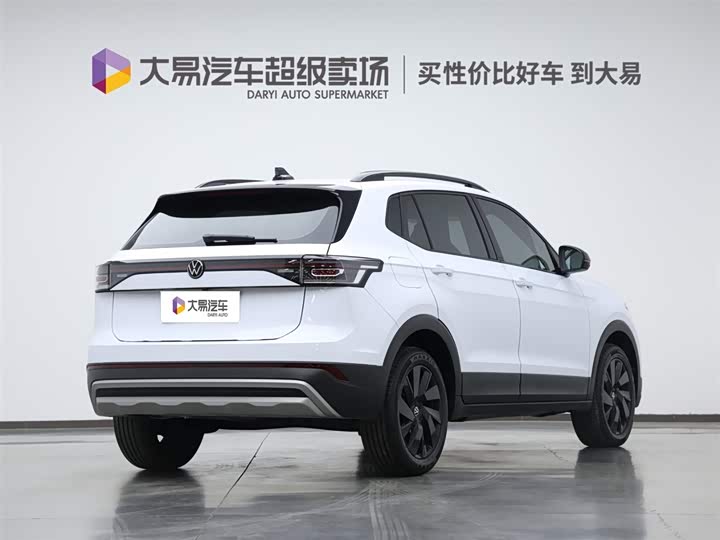 Фото 3 - Volkswagen Tharu