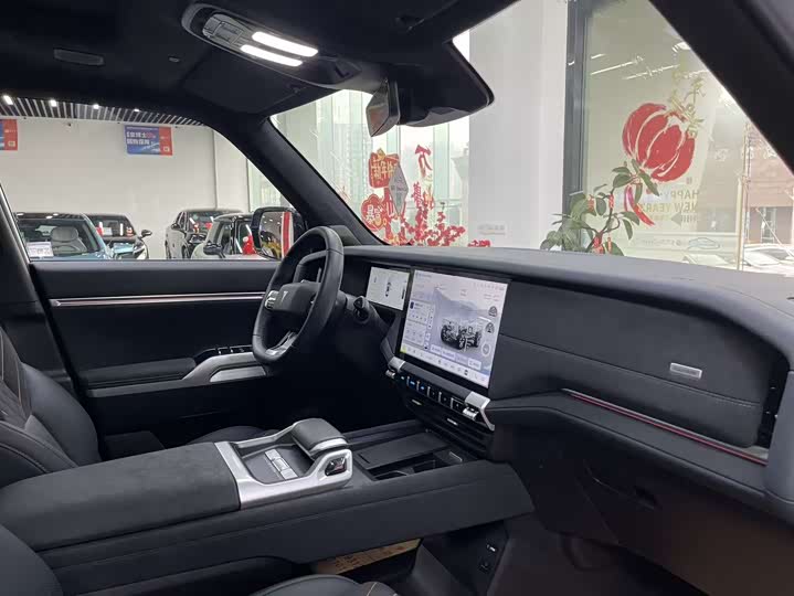 Фото 9 - Changan Deepal G318