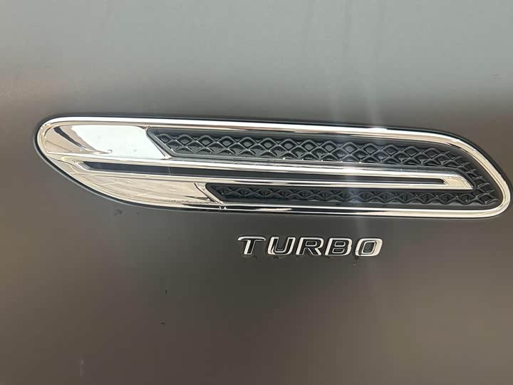 Фото 5 - Mercedes-Benz AMG GT