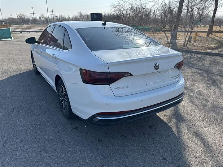 Фото 6 - Volkswagen Sagitar L