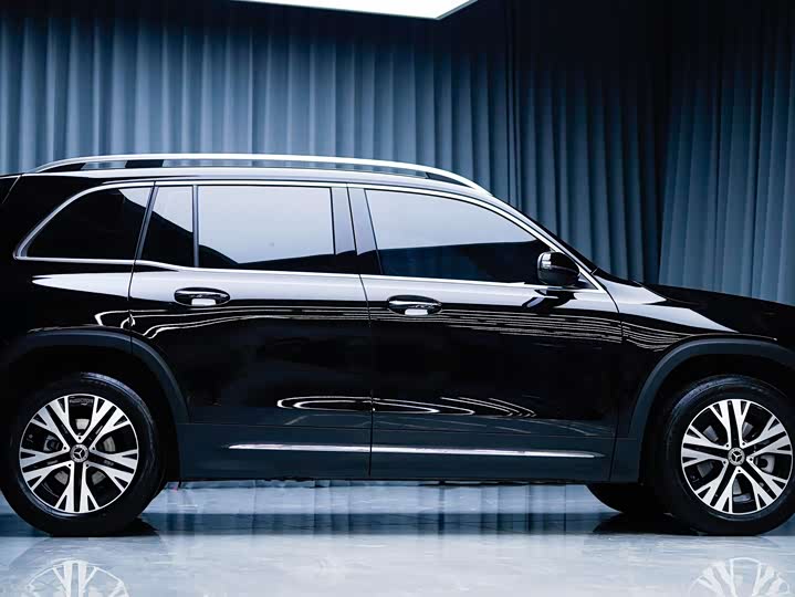 Фото 7 - Mercedes-Benz GLB-Class