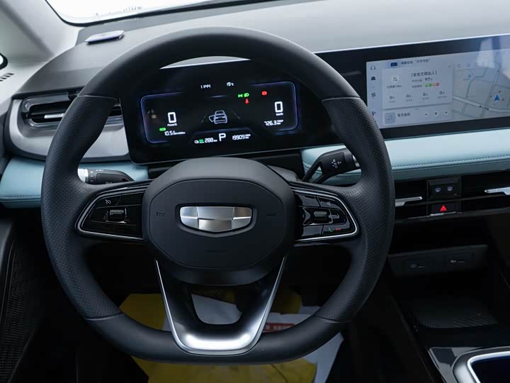 Фото 7 - Geely Geometry E Firefly