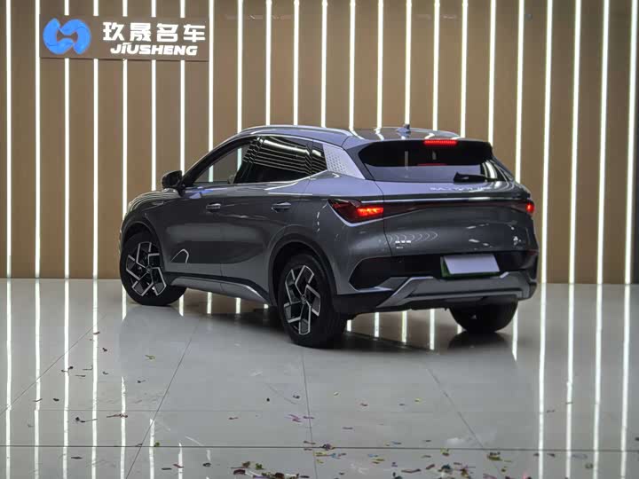 Фото 4 - BYD Yuan Plus