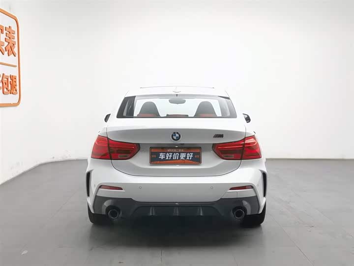 Фото 4 - BMW 1 Series