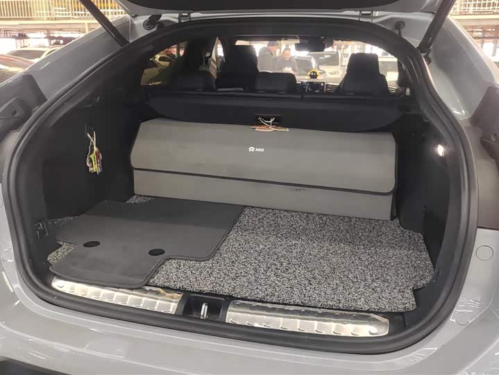 Фото 4 - Nio EC6