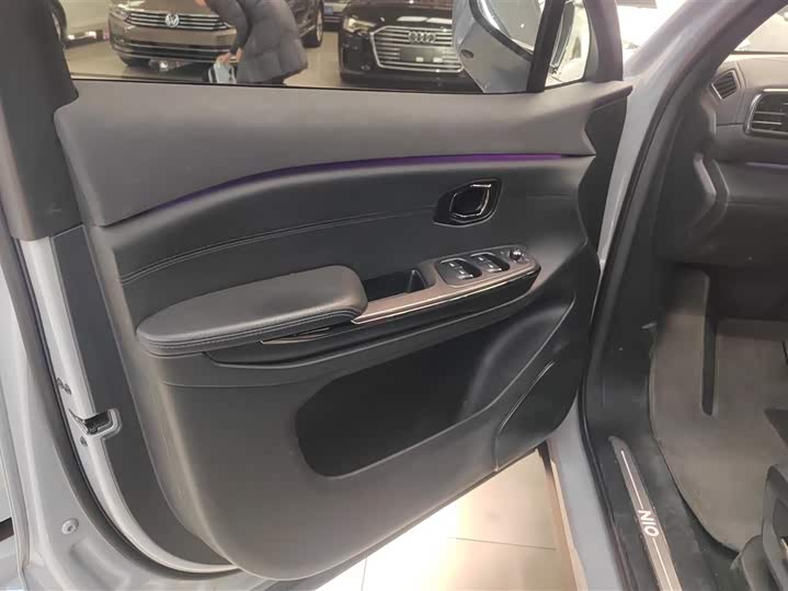 Фото 7 - Nio EC6