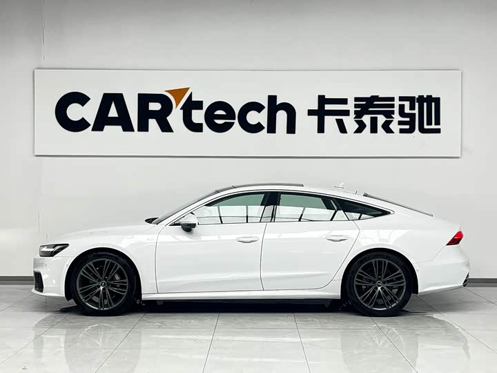 Фото 3 - Audi A7