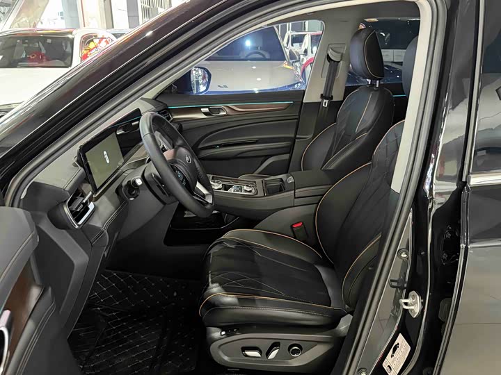 Фото 4 - Ford Equator